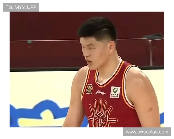 山西男篮刘传兴脊髓震荡仍留急诊观察